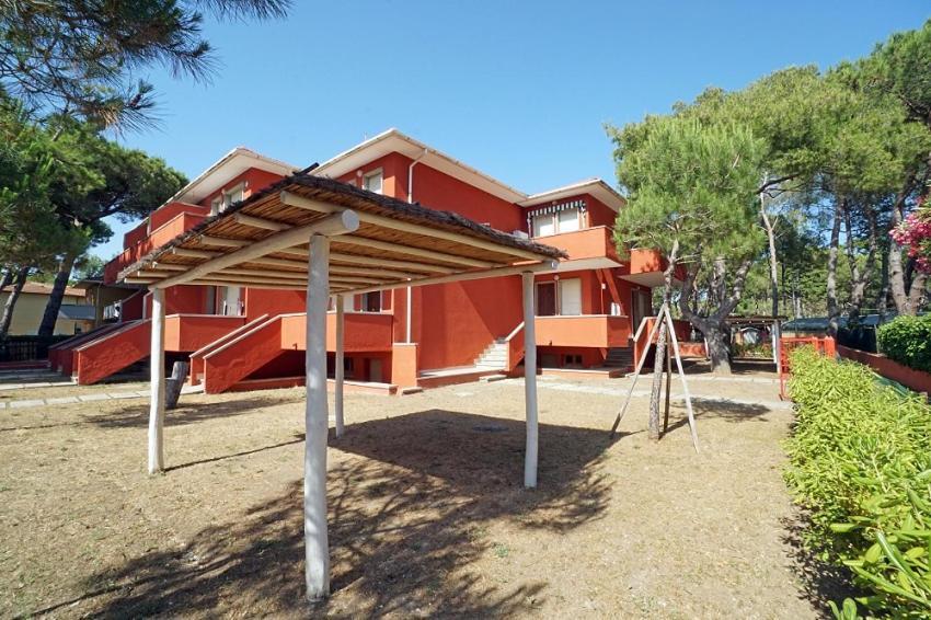 Appartamenti Campeggio Del Forte Marina Di Bibbona Bagian luar foto