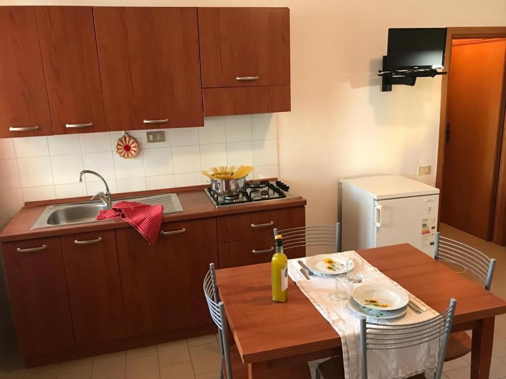 Appartamenti Campeggio Del Forte Marina Di Bibbona Bagian luar foto